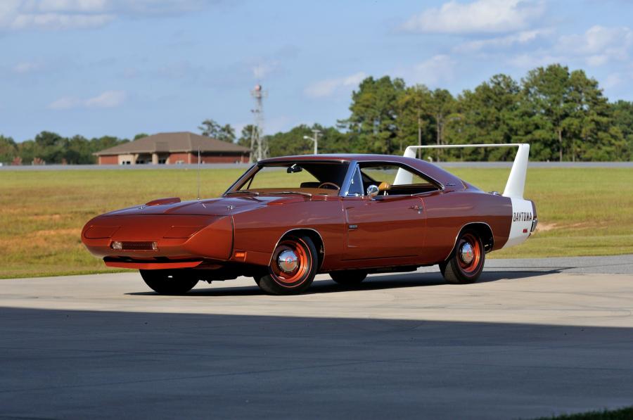  Dodge Charger Daytona Hemi 1969 года  (фото 10 из 29)